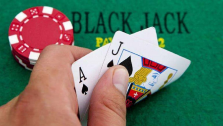 Tham gia Blackjack và bí quyết phá đảo tại Sun win