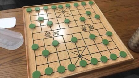 Bí quyết chơi Cờ úp online tai Sunwin